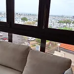 Vaste Avec Vue Sur Le Port De Plaisance Appartement
