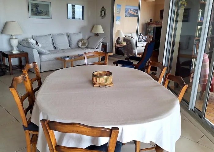 Lejlighed Vaste Avec Vue Sur Le Port De Plaisance *