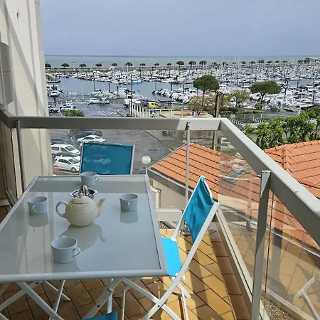 Vaste Avec Vue Sur Le Port De Plaisance Apartmán *