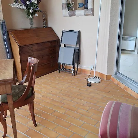 Vaste Avec Vue Sur Le Port De Plaisance Apartmán