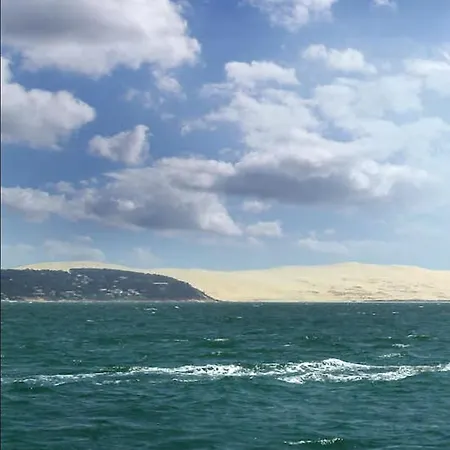Vaste Avec Vue Sur Le Port De Plaisance Apartmán